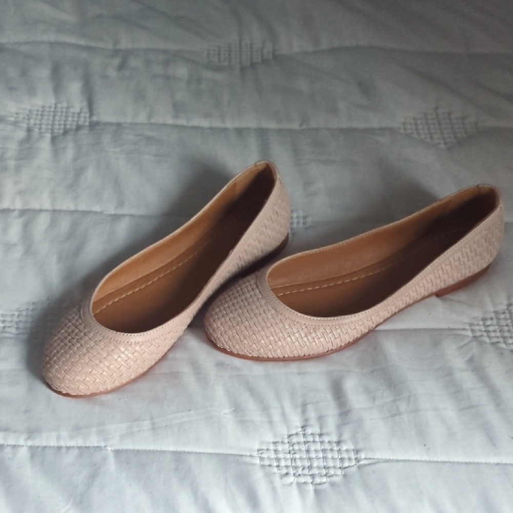 Frye Woven Flats - Picture 3 of 5